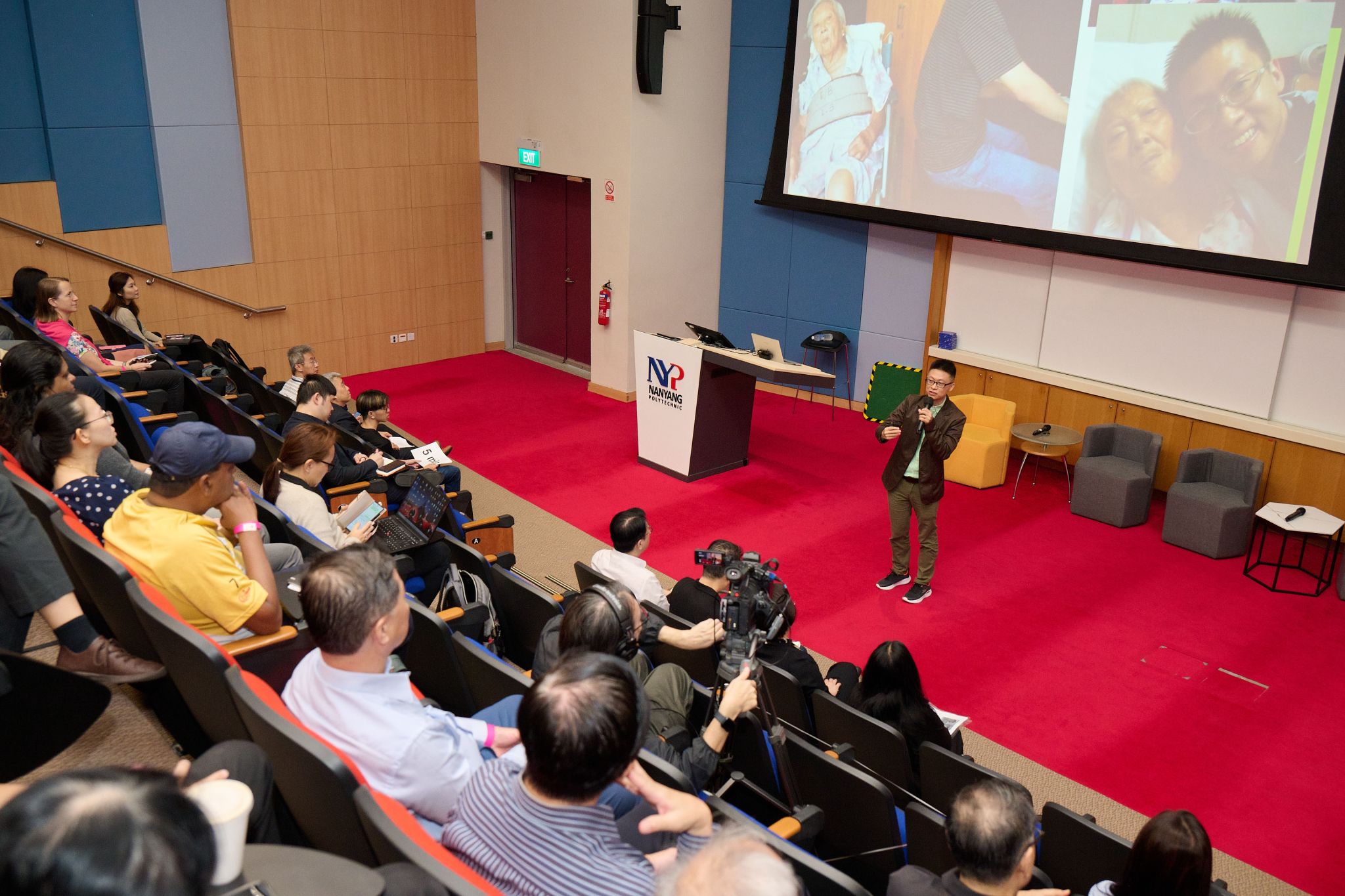 Wayne Chong In Action 3 (1).jpg