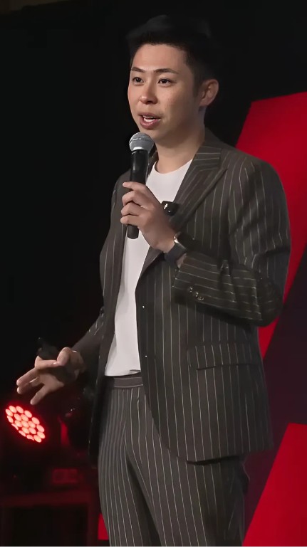 Expert in succeeding in the insurance industry as a Gen Z