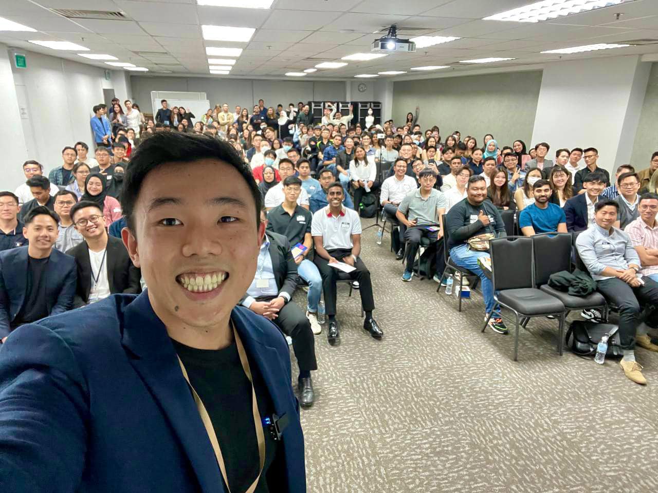 Lenney Leong In Action (4).jpg