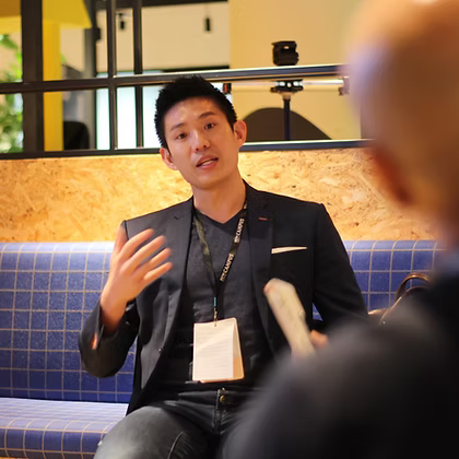 Alex Loh In Action 2.png