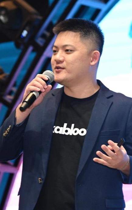 Godfrey Yu - Professional Keynote Speaker and Industry Expert