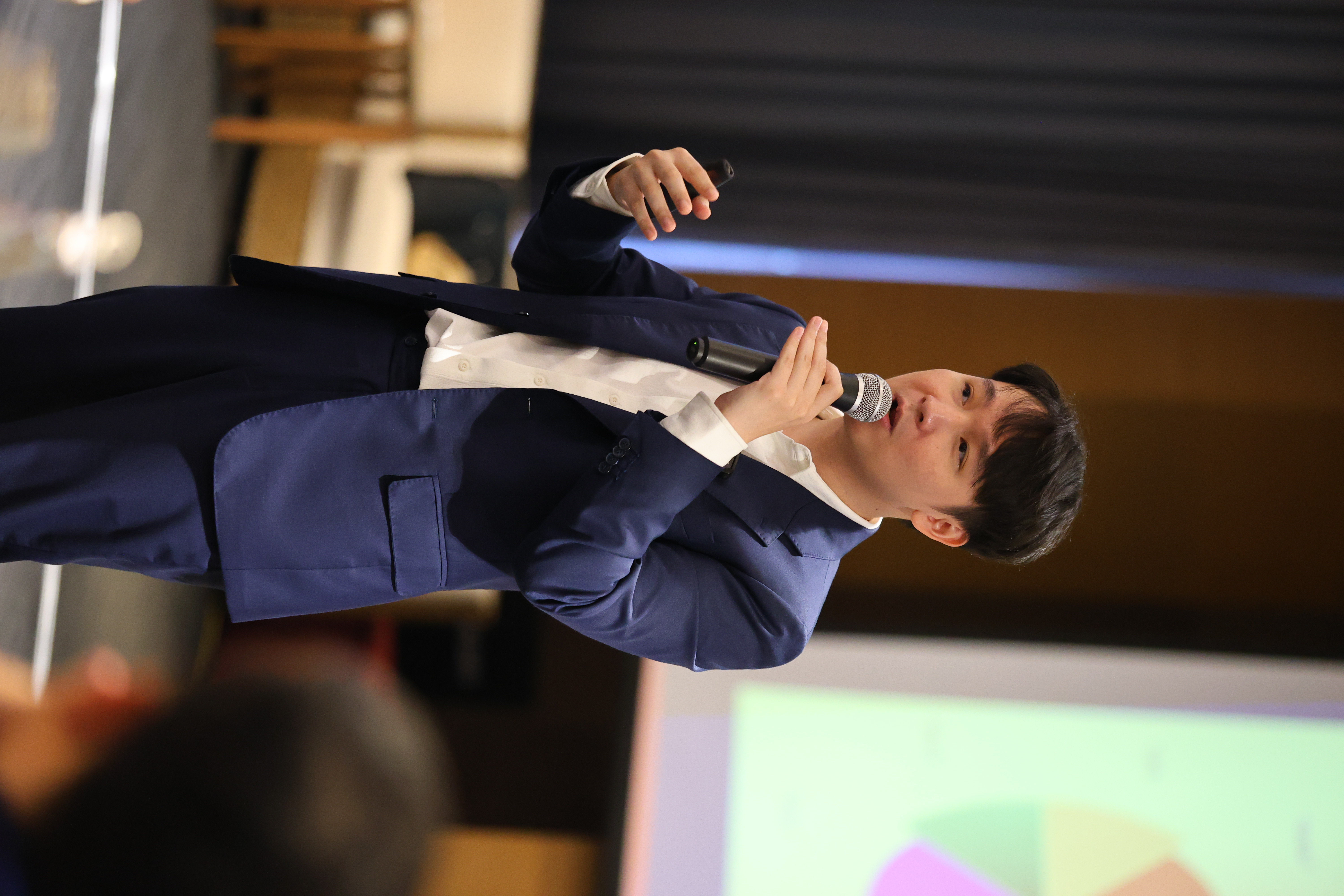 Krit Buaprasert - Professional Keynote Speaker and Industry Expert